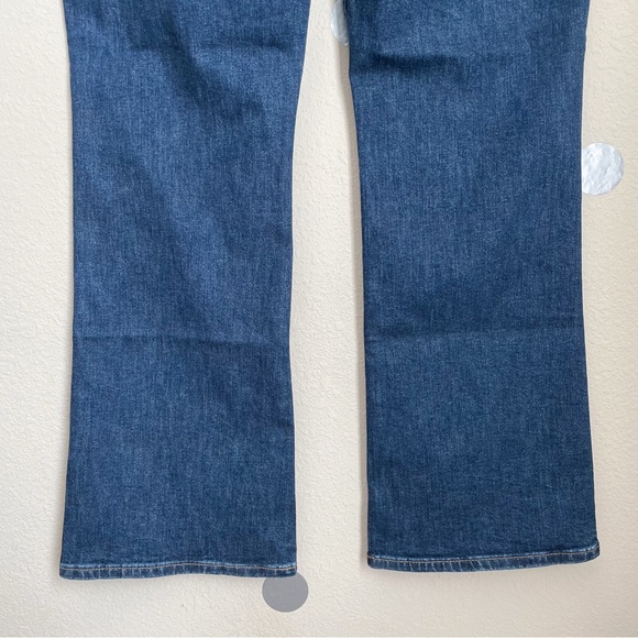 Gap Baby Boot Cut Mid-Rise Jeans with Short Inseam - Picture 8 of 8